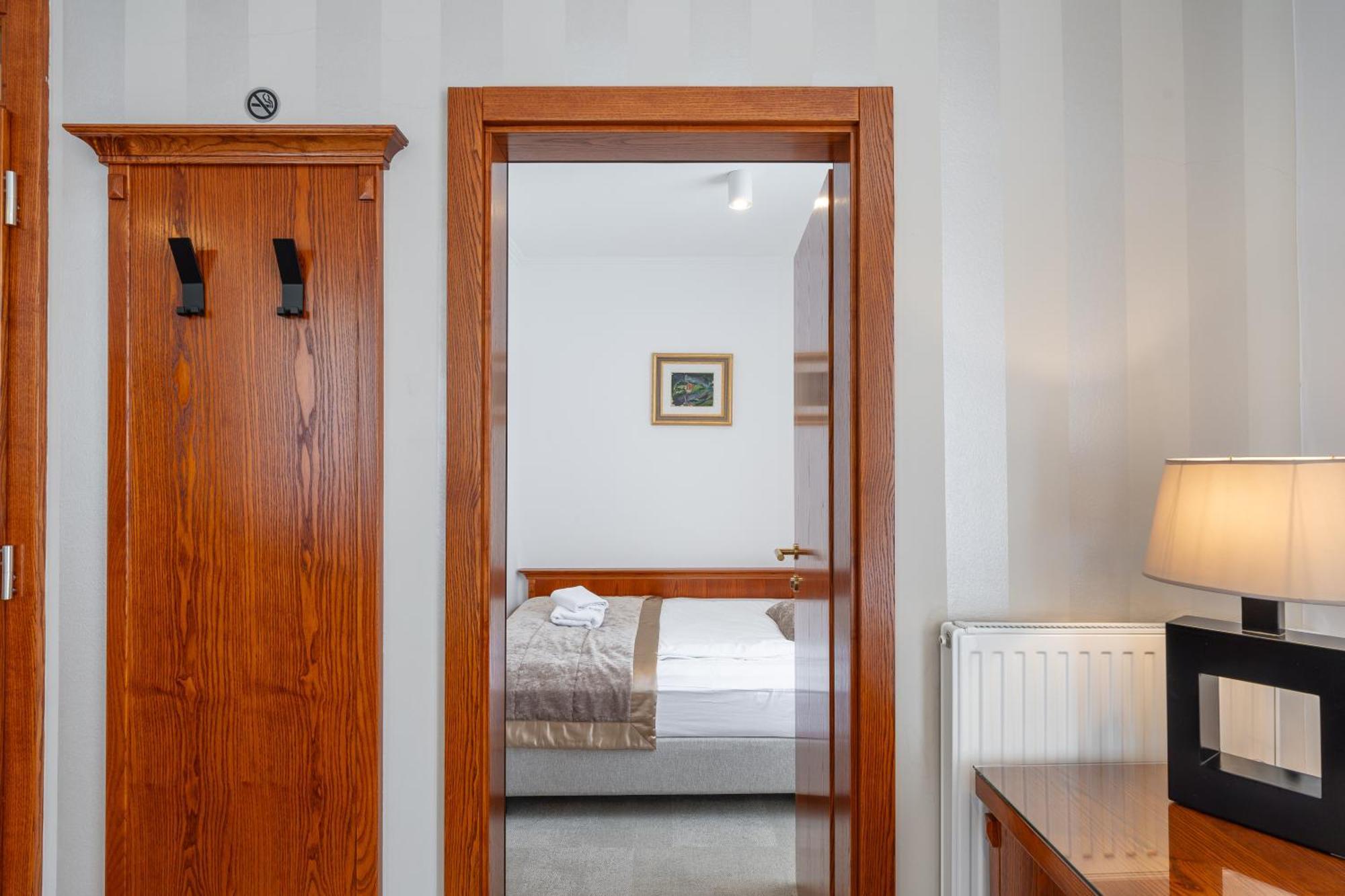 Kotnik Superior Boutique Hotel Кранська Гора Екстер'єр фото
